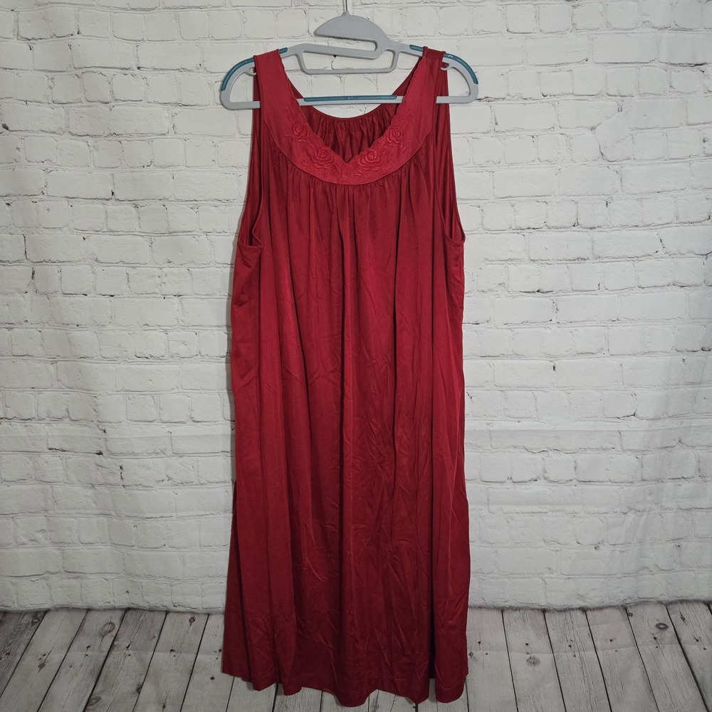 Vtg ShadowLine Grannygown Nightgown Red Babydoll Dress X2 Nylon Embroidered
